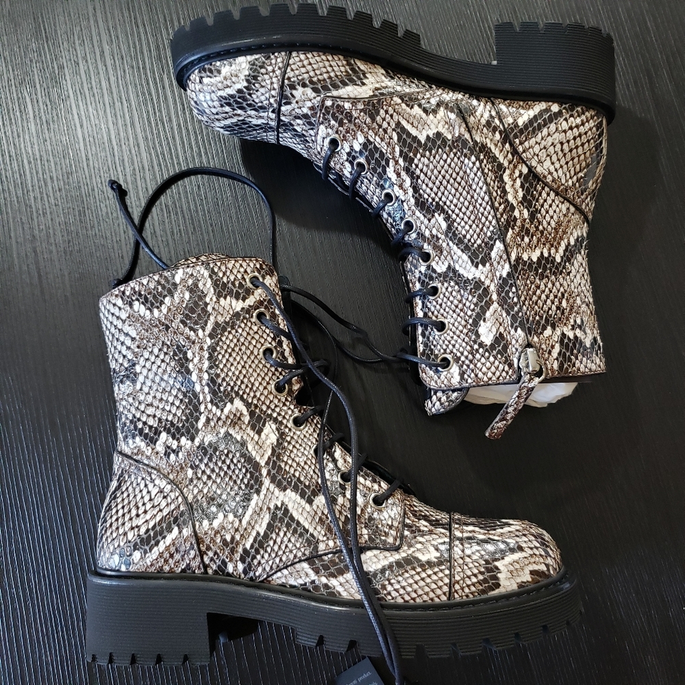 Giuseppe Zanotti Thora Python Print Combat Boot